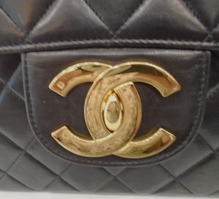 Chanel Vintage Jumbo Collectable