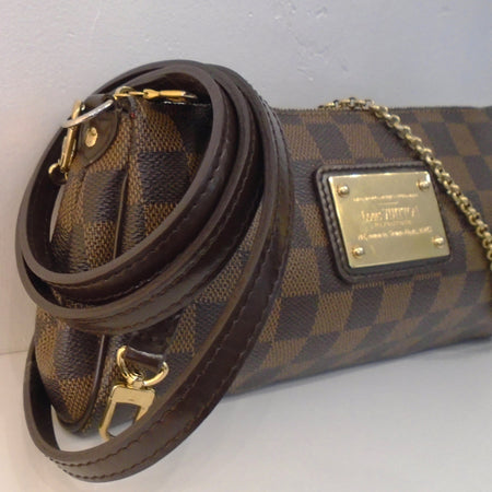 Louis Vuitton Vintage Damier Ebene Eva Pochette